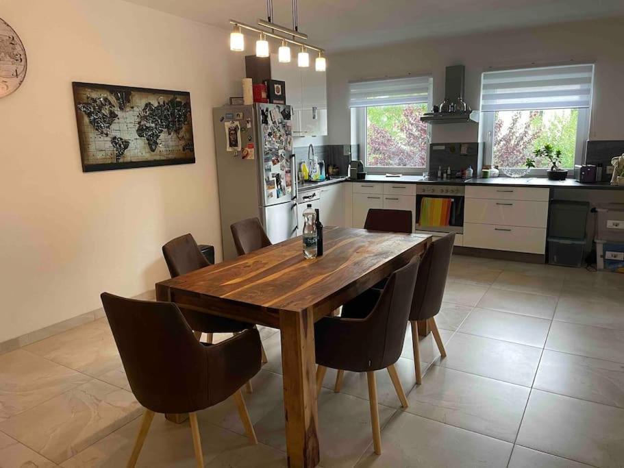 Moderne Wohnung Mit Stil Gross Gerungs Extérieur photo